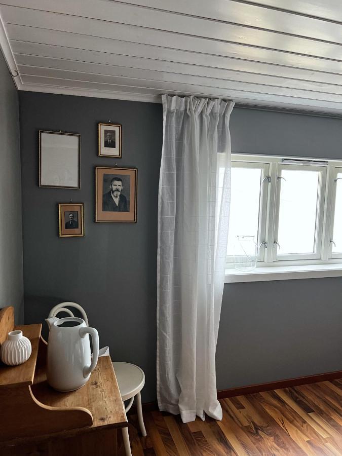 Indreli Feriehus ฟลอม ภายนอก รูปภาพ